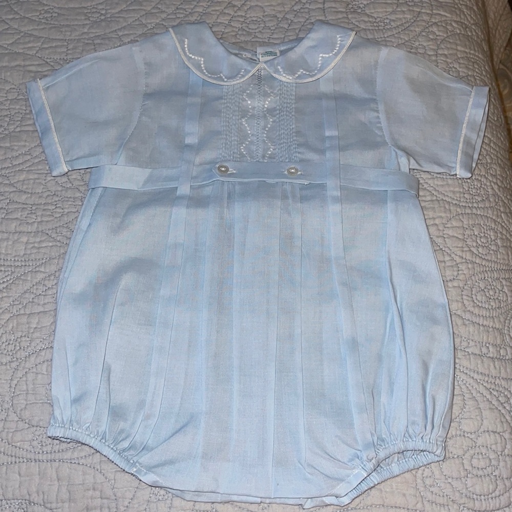 FELTMAN BROTHERS BABY BOYS LIGHT BLUE BELTED BUBBLE. Heirloom Portrait NWOT 6M - Picture 2 of 4